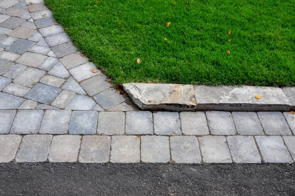 Burlingame's Hardscaping Wonders: From Patios to Retaining Walls